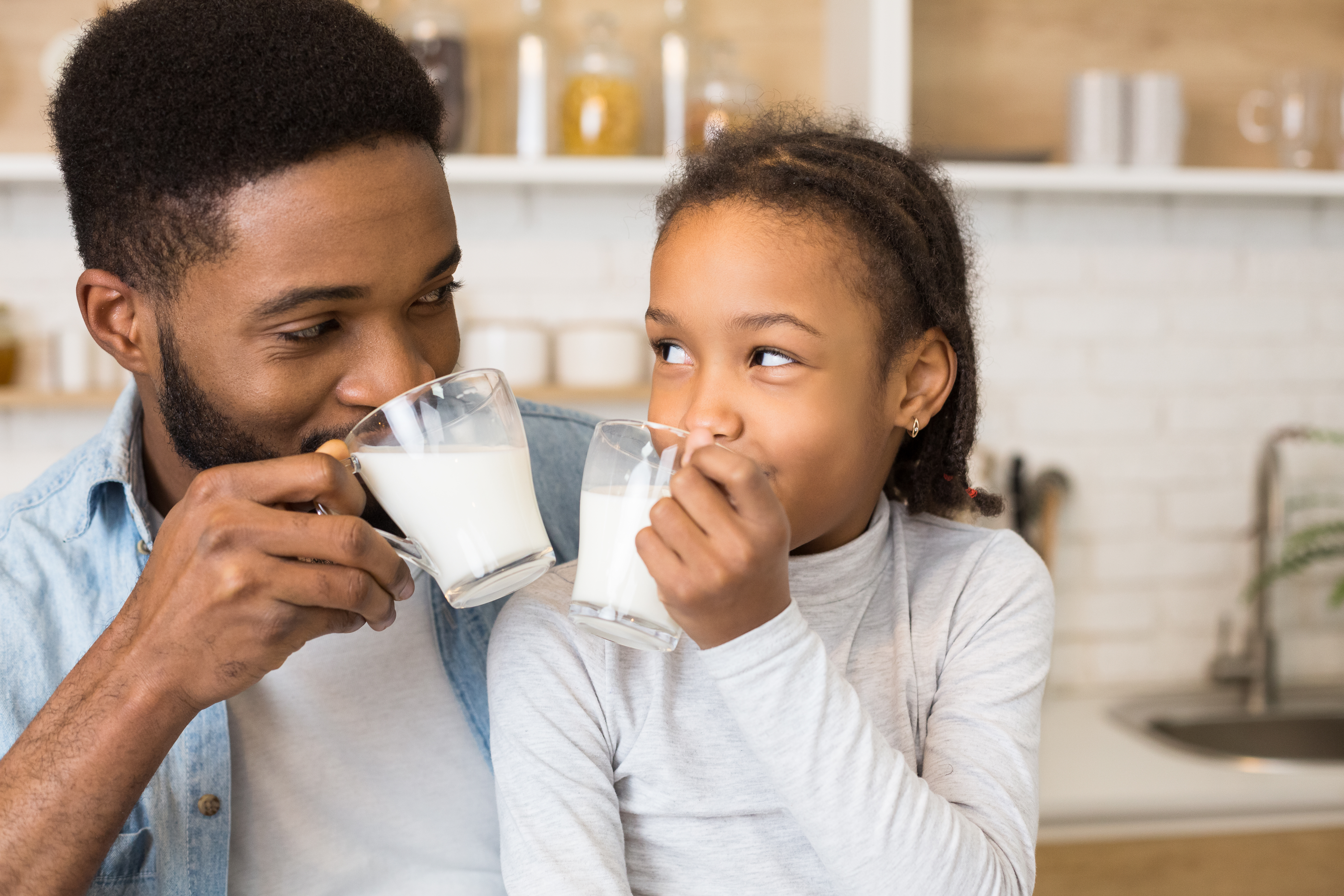 Les antigènes alimentaires comme les protéines du lait contribuent à empêcher les tumeurs de se développer dans nos intestins, en particulier l'intestin grêle (Visuel Adobe Stock 281430044)