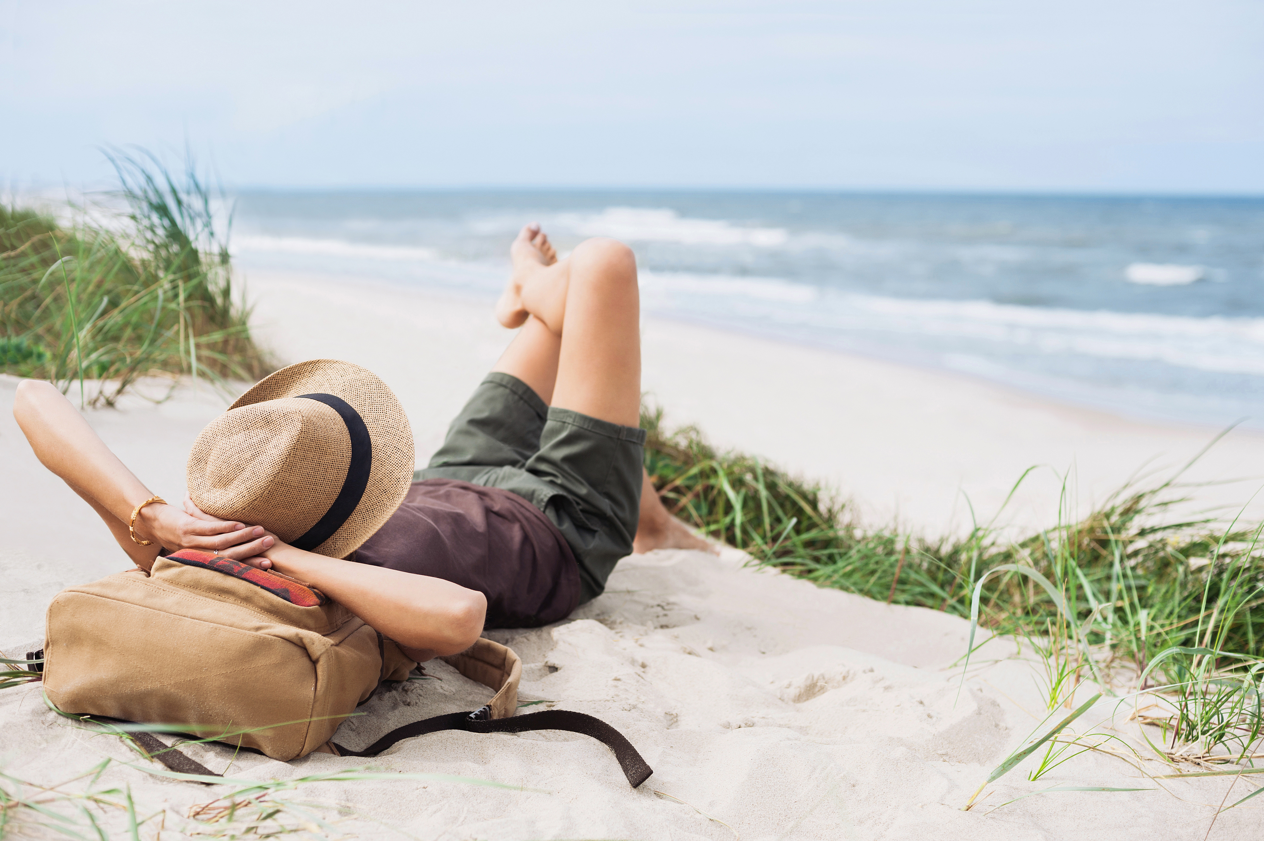 Nature, plein air, il fut un temps où même une balade sur la plage nécessitait le port du masque (Visuel Adobe Stock 317726644)