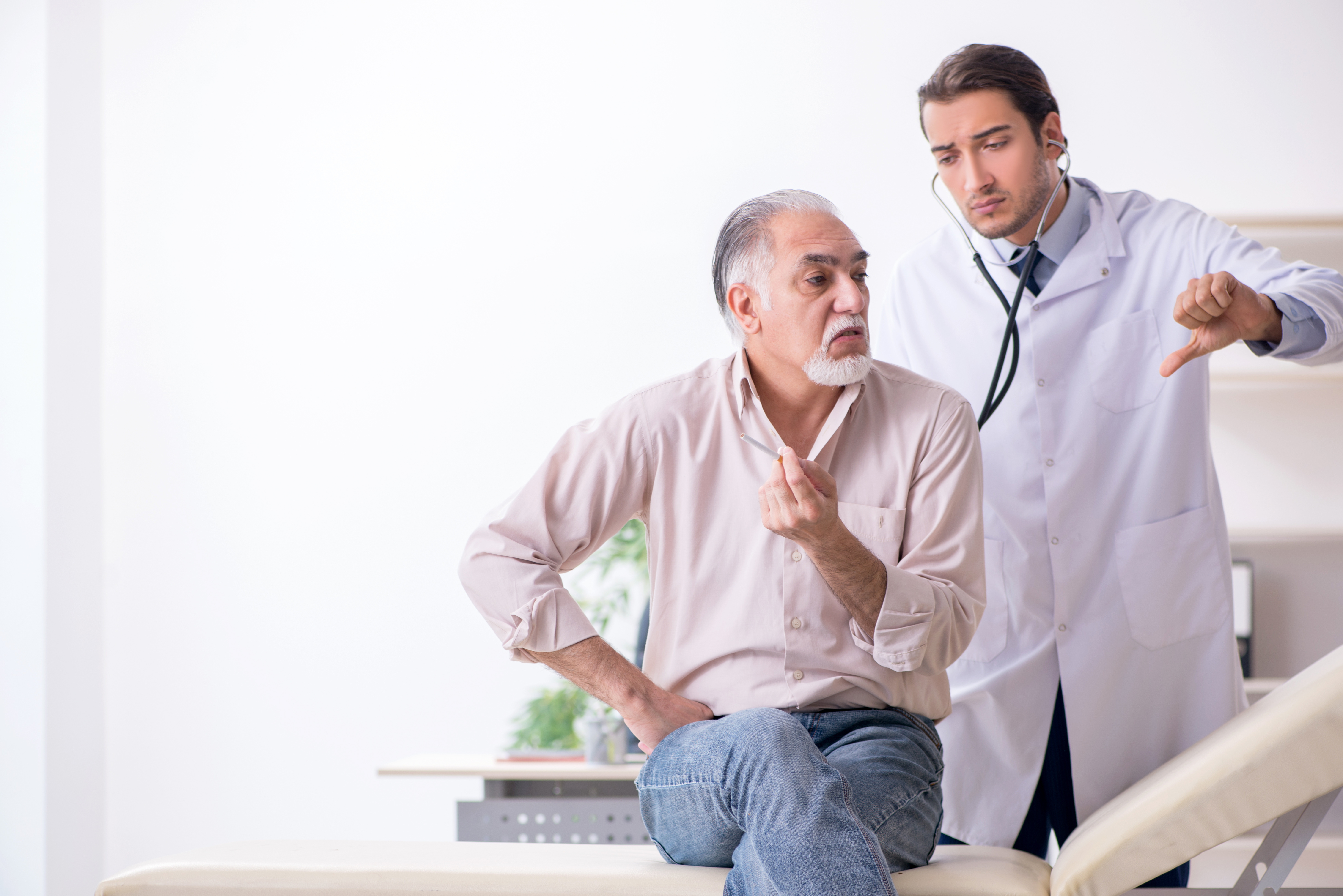 Il n’est jamais trop tard pour adopter les bons comportements de santé ! Ce principe est particulièrement vrai quand il s’agit du tabagisme (Visuel Adobe Stock 329243338)