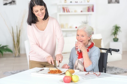 Aux Etats-Unis, une plate-forme numérique nationale destinée aux aidants et aux soignants va apporter une première réponse au fardeau croissant des aidants (Fotolia 220307518).