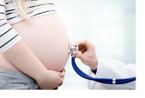 Surveiller la santé cardiaque des femmes après la grossesse est essentiel pour réduire leur risque de futures maladies cardiovasculaires, plus tard dans la vie (Visuel Fotolia 143612354)