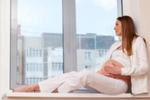 Le stress maternel prénatal au début de la grossesse/gestation entraîne une reprogrammation complète du fœtus qui doit faire face "à une espérance de vie réduite". 